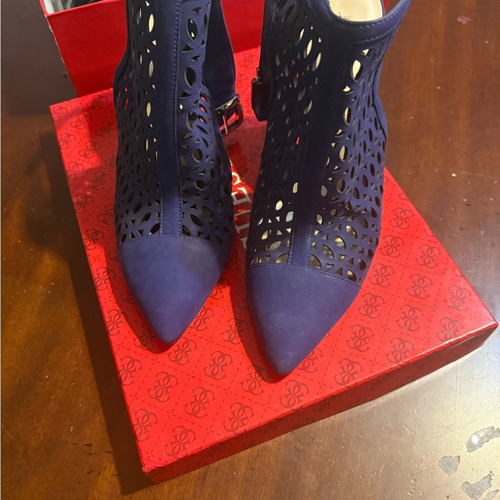 Elegant Navy Blue Women's Shoes